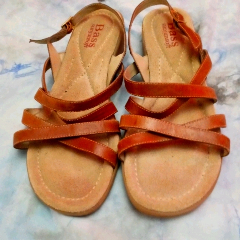 Bass strappy sandals
